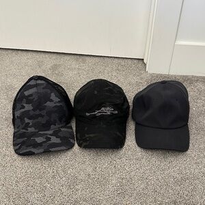 Men’s lululemon Black and Gray Camouflage Hat bundle
